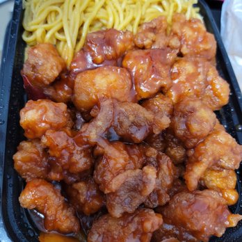 China King - Orange chicken and lo mein with no vegetables - Chinese Near Me - Canton, North Carolina China King - Orange chicken and lo mein with no vegetables - Chinese Near Me - Canton, North Carolina