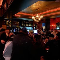 The Shady Lady Saloon - Packed house tonight