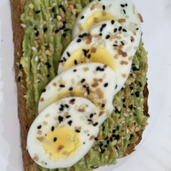 Dough and Joe - Avocado toast
