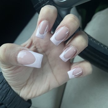 Le's Nails & Spa - Nail Salons Near Me - Duluth, Georgia