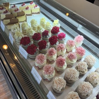 Hinar - Cake display - Cafes Near Me - San Diego, California