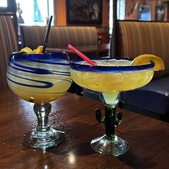 Mexicali Cantina Grill - Danvers - Cadillac and passion fruit margaritas - Mexican Near Me - Danvers, Massachusetts