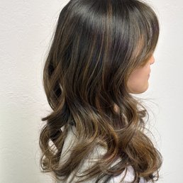 Balayage and cut w/ lots of movement + curtain bangs Balayage and cut w/ lots of movement + curtain bangs