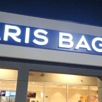 Paris Baguette - Here's the entrance - Bakeries Near Me - Houston, Texas