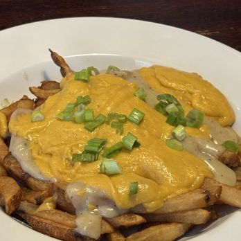 The Chicago Diner, Lakeview - Poutine - Comfort Food Near Me - Chicago, Illinois The Chicago Diner, Lakeview - Poutine - Comfort Food Near Me - Chicago, Illinois