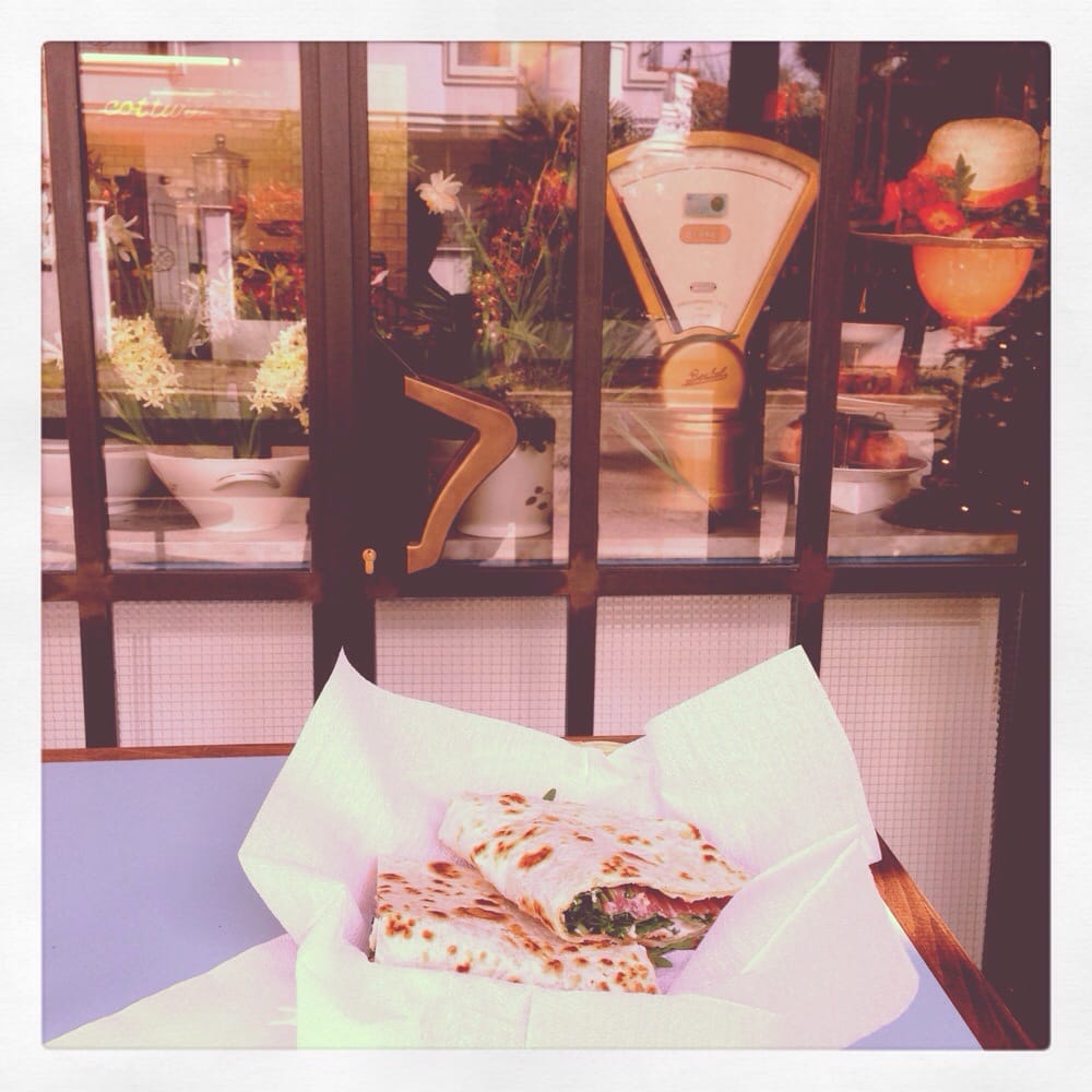 PIADA E CASSONI DALLA LELLA Via Covignano 57, Rimini, Italy Grocery