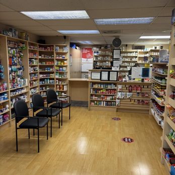 Optum - Burbank - Clean stocked pharmacy - Family Practice Near Me - Burbank, California Optum - Burbank - Clean stocked pharmacy - Family Practice Near Me - Burbank, California