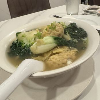 Dim Sum Palace - wonton noodle soup - Dim Sum Near Me - New York, New York Dim Sum Palace - wonton noodle soup - Dim Sum Near Me - New York, New York