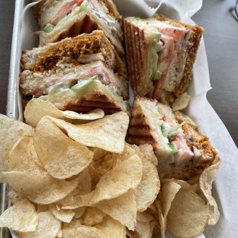 Eggholic - Indian Street Food - Chicken Masala Sandwich - Indian Near Me - Schaumburg, Illinois Eggholic - Indian Street Food - Chicken Masala Sandwich - Indian Near Me - Schaumburg, Illinois