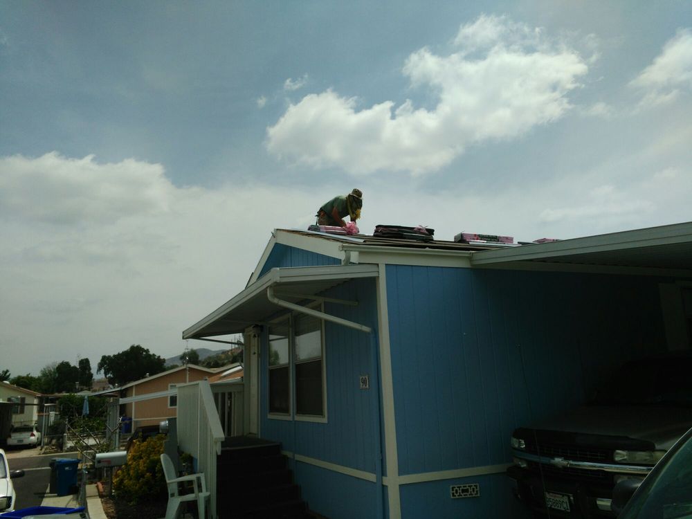 Slide of BJ's Mobile Home Service