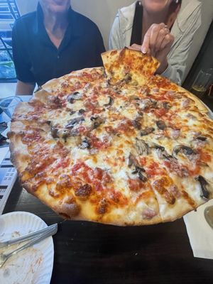 Denino's South Pizzeria by null
