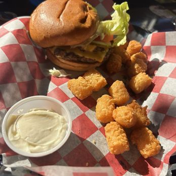 Monroe Street Diner - Johny Smash Burger - Diners Near Me - Toledo, Ohio Monroe Street Diner - Johny Smash Burger - Diners Near Me - Toledo, Ohio