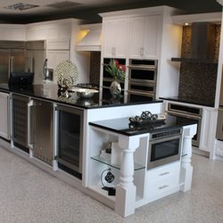Bill Smith Appliances & Electronics - Monogram