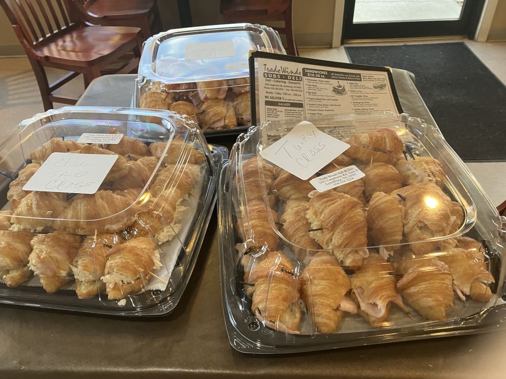 Food from Trade Winds Cafe