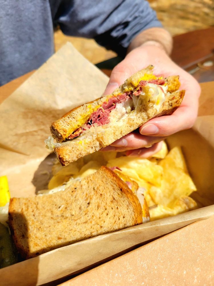 Food from Yellow Deli