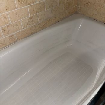 The Abbey Resort - Dirty tub - Venues & Event Spaces Near Me - Fontana, Wisconsin