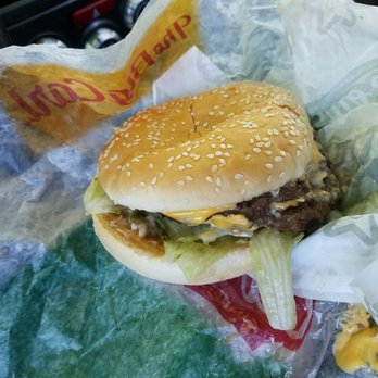 Carl's Jr - And they want to get pay 15 dollars an hour. - Burgers Near Me - Chico, California Carl's Jr - And they want to get pay 15 dollars an hour. - Burgers Near Me - Chico, California