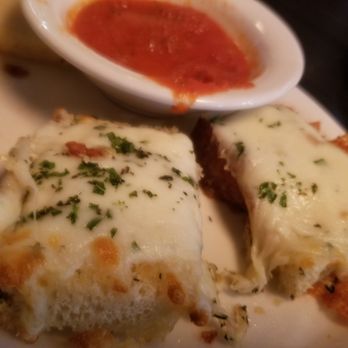 Cucina Lupo - Cheesey garlic bread - Italian Near Me - Carson City, Nevada Cucina Lupo - Cheesey garlic bread - Italian Near Me - Carson City, Nevada