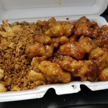 King Wok Gourmet Asian - Orange chicken lunch combo - Chinese Near Me - Chicago, Illinois