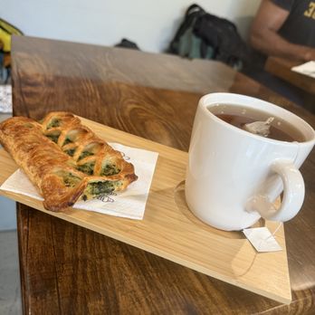 Diamond Coffee N’ Pastry - Early grey + spinach pastry - Desserts Near Me - San Francisco, California