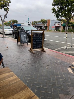 Knockout Pizza by null