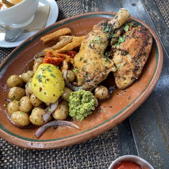Running Goose - Chicken dinner with new potatoes. Deelish! - Gastropubs Near Me - Los Angeles, California Running Goose - Chicken dinner with new potatoes. Deelish! - Gastropubs Near Me - Los Angeles, California