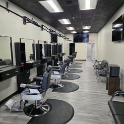 Top-Tier Trims - Clean Environment
