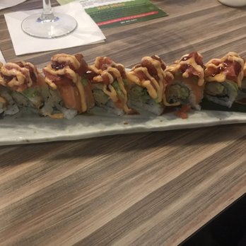 Top Sushi - Fami-li roll - Sushi Bars Near Me - Richmond, Texas
