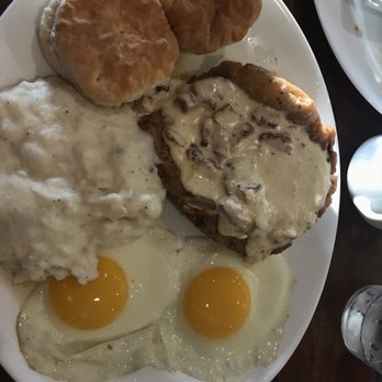 Sweet Mama's - After waiting for my meal,server came out&told me they don't serve grits@dinner,gave me microwaved mashed potatoes instead - American Near Me - Stony Brook, New York Sweet Mama's - After waiting for my meal,server came out&told me they don't serve grits@dinner,gave me microwaved mashed potatoes instead - American Near Me - Stony Brook, New York
