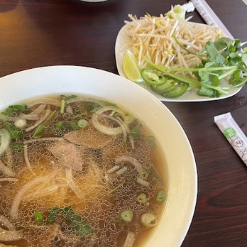 Pho Thien Vietnamese Kitchen - Sliced Steak Pho - Vietnamese Near Me - Melbourne, Florida