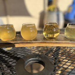 Duluth Cider - Sweet-to-dry flight
