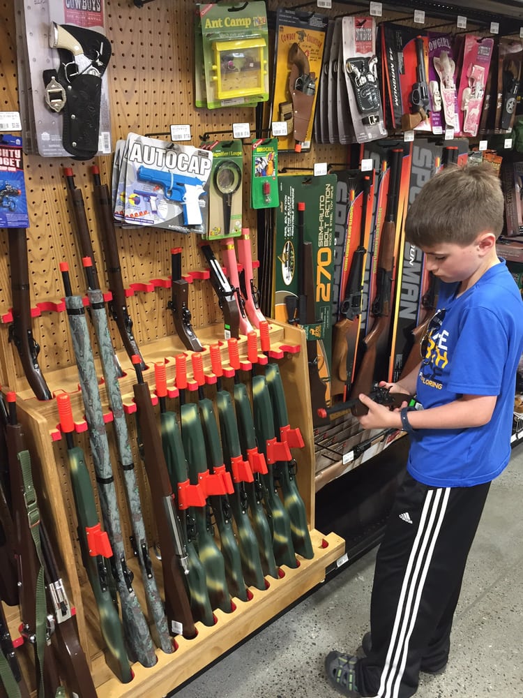 SPORTSMAN’S WAREHOUSE Updated September 2024 8745 Glacier Hwy