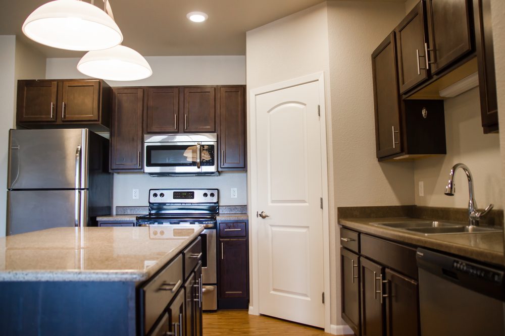 THE CHATEAU APARTMENT HOMES 15 Photos 1805 2nd Ave SW, Minot, ND Yelp