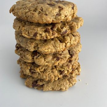 Trap Cookie - a stack of chocolate chip cookies - Desserts Near Me Trap Cookie - a stack of chocolate chip cookies - Desserts Near Me