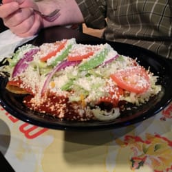 3 Amigo's - "Mom's favorite enchiladas", a trio of enchiladas with your choice steak, chicken or ground beef