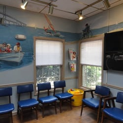 Robert E. Miller MD, FAAP, PA - Our Sick Child Waiting Room