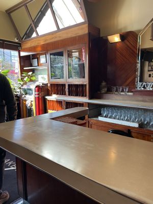 The Lakeview Diner by null