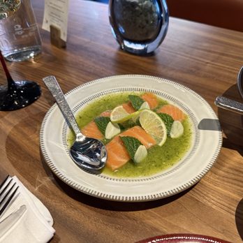 Star Leaf - BAKKA WILD SALMON IN THAI VINAIGRETTE - Asian Fusion Near Me - Pasadena, California