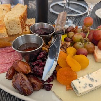 CrossKeys Vineyards - Wineries Near Me - Mount Crawford, Virginia