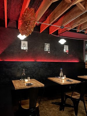 Bar Rosa by null