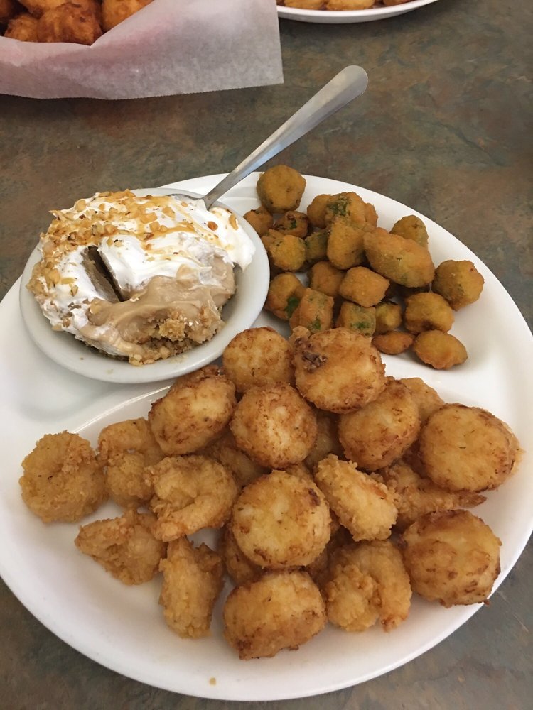 GRAVY SOUTHERN EATERY 23 Photos & 73 Reviews 1165 Carlyle St