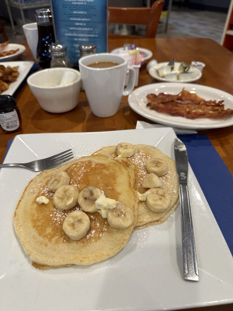 JAKE’S BAR & GRILL Updated August 2024 36 Photos & 104 Reviews