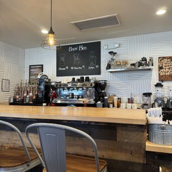 Deep Barrel Roasters & Creamery - Ice Cream & Frozen Yogurt Near Me - Norco, California