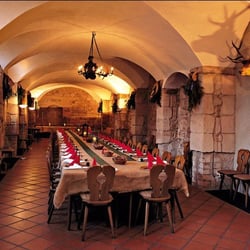 Brandenburger Wirtshaus - Tafel im Kreuzgewölbe