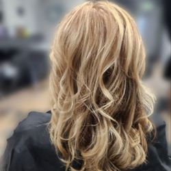 Salon 360
