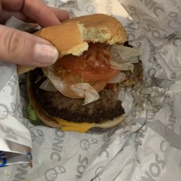 Dry cold burger patty Dry cold burger patty