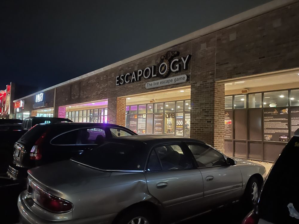 Escapology Escape Room Fort Wayne Logo
