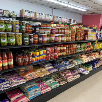 Habibi Fruits - a grocery store aisle - Fruits & Veggies Near Me - Montreal, Quebec Habibi Fruits - a grocery store aisle - Fruits & Veggies Near Me - Montreal, Quebec