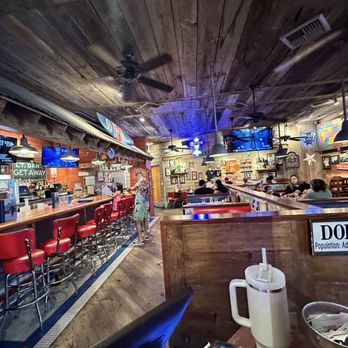 Bubba Gump Shrimp - Bat - Seafood Near Me - Long Beach, California