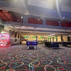 Mustang Lanes